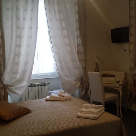 Hotel A Porta Rocca La Spezia Pokoj fotografie